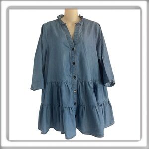 Entro Chambray Blouse Tiered Button Front Blouse Mini Split Neck Size Medium